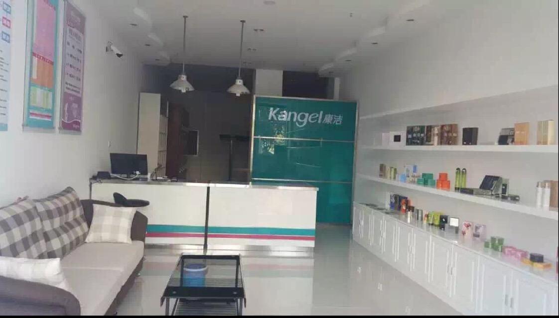 開(kāi)一家干洗店一年掙多少錢(qián)