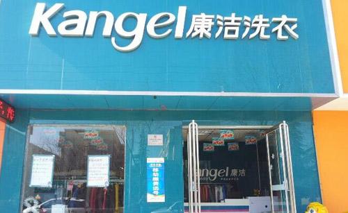 小型干洗店利潤一年大概有多少？